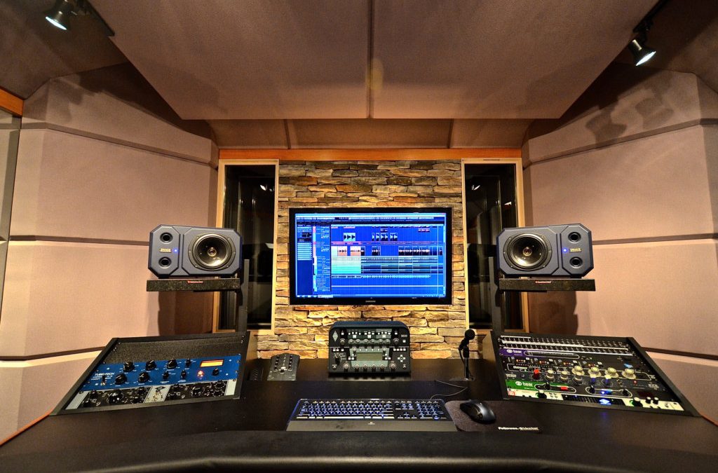 New Carl Tatz Design MixRoom™ Opens In Utah Mountains